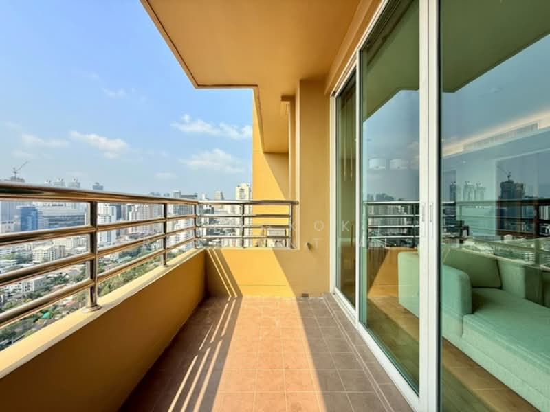 Baan Jamjuree, Bangkok, 42 Soi Sukhumvit 39, Khlong Tan Nua, Watthana, Bangkok, 3 Bedrooms, 197 sqm, Condo For Rent, by Bangkok Residential, 11901738 - DDproperty.com