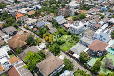 ขาย - ที่ดิน 105 ตร.ว. อินทามระ 37 : Land area 105 sq.w. Inthamara 37, กรุงเทพ