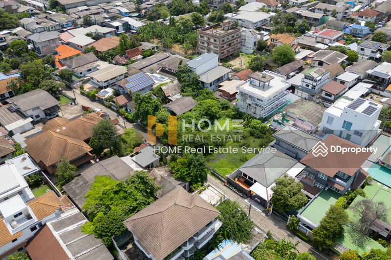 ขาย - ที่ดิน 105 ตร.ว. อินทามระ 37 : Land area 105 sq.w. Inthamara 37, กรุงเทพ