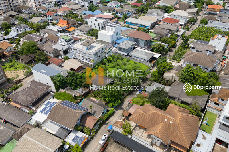ขาย - ที่ดิน 105 ตร.ว. อินทามระ 37 : Land area 105 sq.w. Inthamara 37, กรุงเทพ
