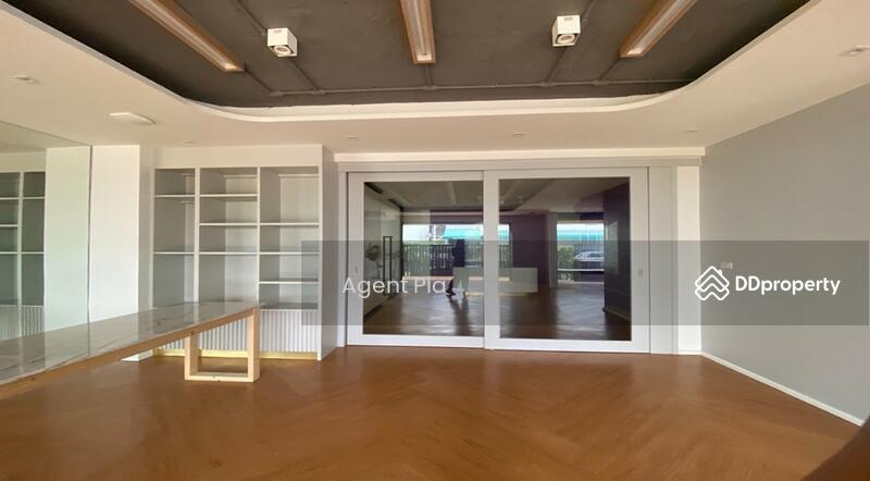 ให้เช่า - Commercial building for rent, located at Liap Duan, Town in Town (SPSAD2828), กรุงเทพ