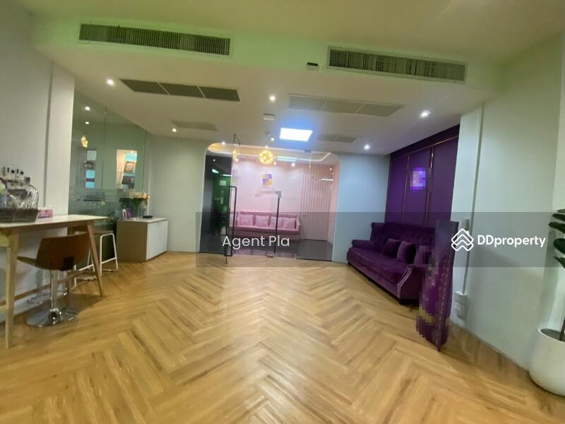 ให้เช่า - Commercial building for rent, located at Liap Duan, Town in Town (SPSAD2828), กรุงเทพ