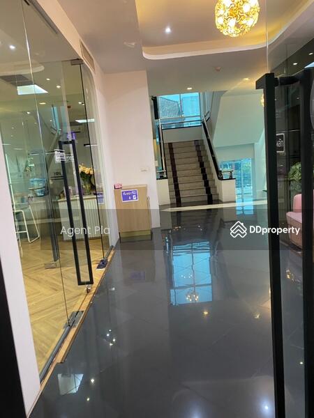 ให้เช่า - Commercial building for rent, located at Liap Duan, Town in Town (SPSAD2828), กรุงเทพ
