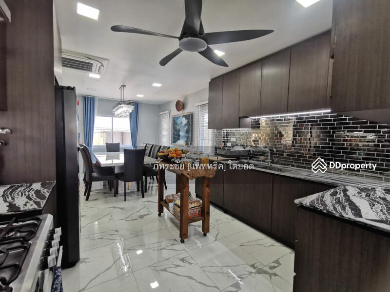 For Sale - Urgent sale: detached house and 18-room apartment, Nakhon Ratchasima KRCK87036, Nakhon Ratchasima