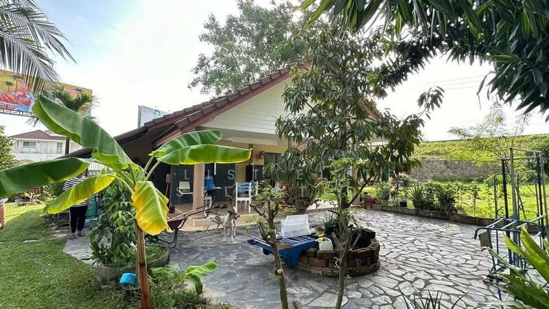 New Pool Villa near Map Prachan Reservoir, Chon Buri (Pattaya), Nong Pru, Bang Lamung (Pattaya), Chon Buri (Pattaya), 3 Bedrooms, 400 sqm, Villa For Sale, by A LIST ELITE SELECTED, 11902193 - DDproperty.com