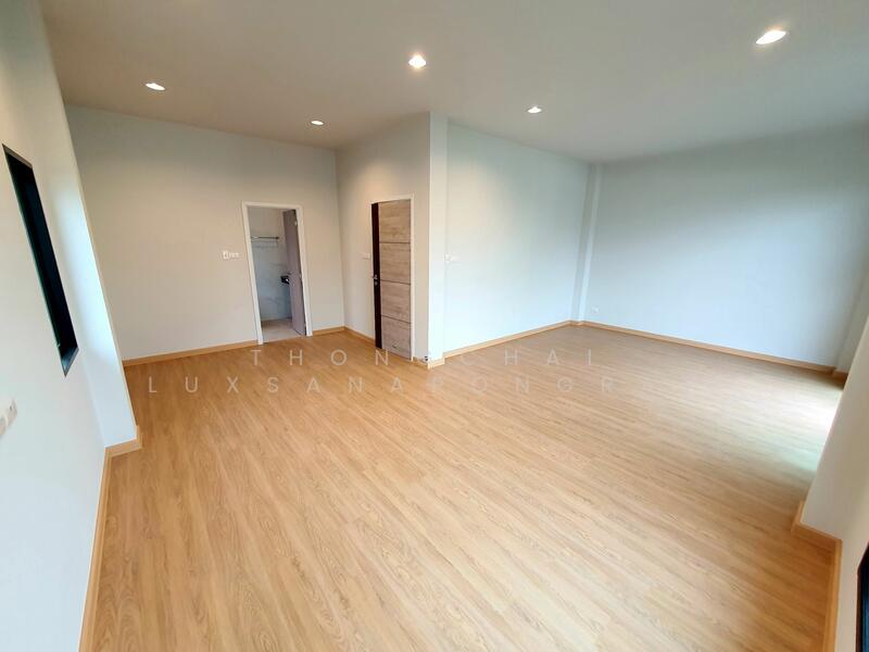 กฤษดานคร 20 ปิ่นเกล้า, กรุงเทพ, บรมราชชนนี, ศาลาธรรมสพน์, ทวีวัฒนา, กรุงเทพ, 240 ตร.ม., บ้านเดี่ยว ขาย, โดย Thongchai Luxsanapongrat, 11902844 - DDproperty.com