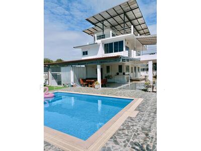 ขาย - วิลล่าพูล 3 ห้องนอนสไตล์โมเดิร์นที่หาดพลา บ้านฉาง ระยอง, ระยอง