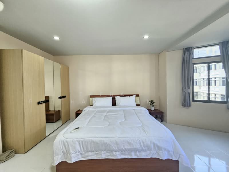 Moo Baan Chicha Castle, Bangkok, Sukhumvit 31, Khlongtoei Nua, Watthana, Bangkok, 4 Bedrooms, 350 sqm, Townhouse For Rent, by TREBA - Ratthanatorn (Jenny), 11903089 - DDproperty.com