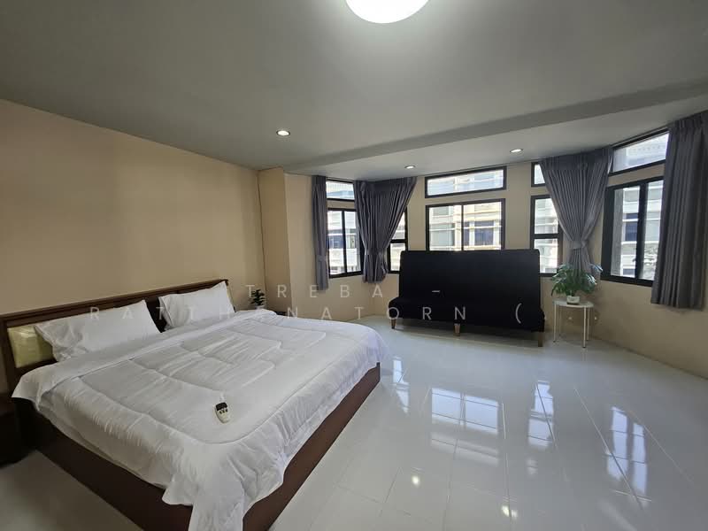 Moo Baan Chicha Castle, Bangkok, Sukhumvit 31, Khlongtoei Nua, Watthana, Bangkok, 4 Bedrooms, 350 sqm, Townhouse For Rent, by TREBA - Ratthanatorn (Jenny), 11903089 - DDproperty.com