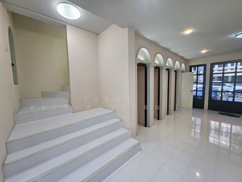 Moo Baan Chicha Castle, Bangkok, Sukhumvit 31, Khlongtoei Nua, Watthana, Bangkok, 4 Bedrooms, 350 sqm, Townhouse For Rent, by TREBA - Ratthanatorn (Jenny), 11903089 - DDproperty.com