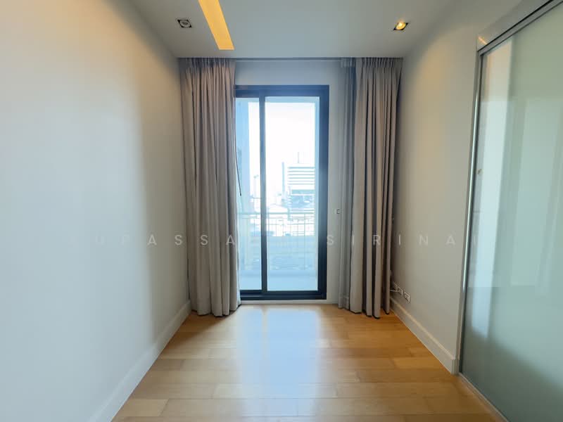 Equinox Phahol Vibha, Bangkok, 345 Paholyothin Road, Jom Phon, Chatuchak, Bangkok, 1 Bedroom, 31 sqm, Condo For Sale, by Supassara Sirinai, 11903455 - DDproperty.com