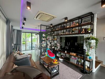 ขาย - ขายโฮมออฟฟิศ โมทาวน์ บริโอ้ แจ้งวัฒนะ-ประชาชื่น หลังมุม สภาพดี พร้อมติดโซล่าเซลล์ ประหยัดไฟ, นนทบุรี