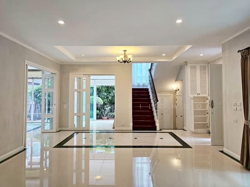 Baan Klang Krung The Nice Ratchavipha, Bangkok, 2 Kamphaeng Phet Road, Lat Yao, Chatuchak, Bangkok, 4 Bedrooms, 380 sqm, Single Detached House For Sale, by Jakkrit Nilchoo, 11903670 - DDproperty.com