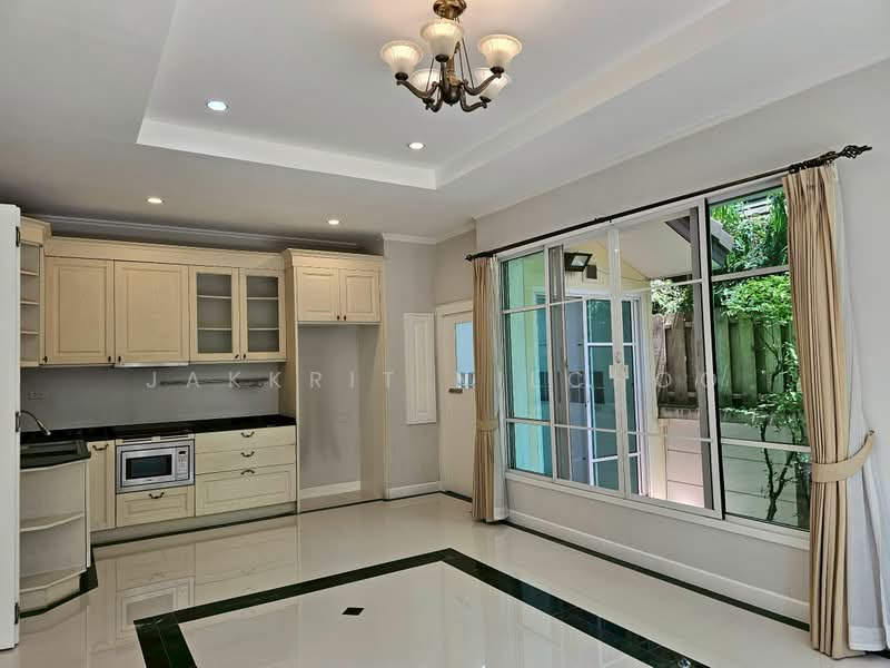 Baan Klang Krung The Nice Ratchavipha, Bangkok, 2 Kamphaeng Phet Road, Lat Yao, Chatuchak, Bangkok, 4 Bedrooms, 380 sqm, Single Detached House For Sale, by Jakkrit Nilchoo, 11903670 - DDproperty.com