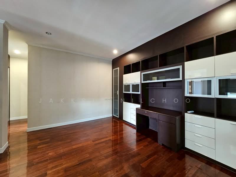 Baan Klang Krung The Nice Ratchavipha, Bangkok, 2 Kamphaeng Phet Road, Lat Yao, Chatuchak, Bangkok, 4 Bedrooms, 380 sqm, Single Detached House For Sale, by Jakkrit Nilchoo, 11903670 - DDproperty.com