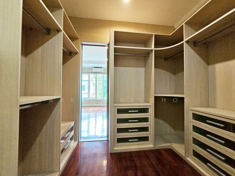 Baan Klang Krung The Nice Ratchavipha, Bangkok, 2 Kamphaeng Phet Road, Lat Yao, Chatuchak, Bangkok, 4 Bedrooms, 380 sqm, Single Detached House For Sale, by Jakkrit Nilchoo, 11903670 - DDproperty.com