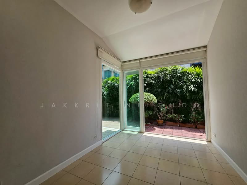 Baan Klang Krung The Nice Ratchavipha, Bangkok, 2 Kamphaeng Phet Road, Lat Yao, Chatuchak, Bangkok, 4 Bedrooms, 380 sqm, Single Detached House For Sale, by Jakkrit Nilchoo, 11903670 - DDproperty.com