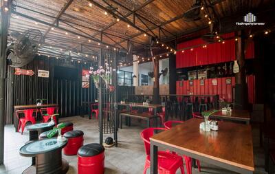 ขาย - ทำเลนักท่องเที่ยวถนนข้าวสาร ขายอพาร์ทเม้นท์ พร้อมร้านค้ารวม 48 ห้อง เหมาะปรับเป็นโรงแรม, กรุงเทพ