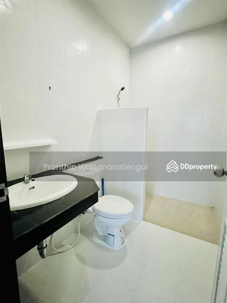 For Sale - 2-Storey Home Office for Sale – Prime Roadside Location, Chon Buri