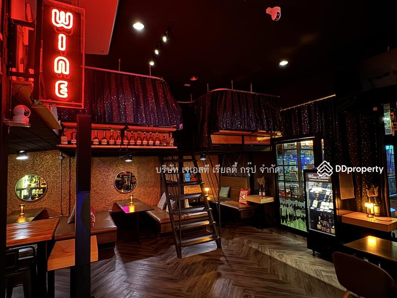 ให้เช่า - Three Uncle seafood bar Ratchada 12, กรุงเทพ