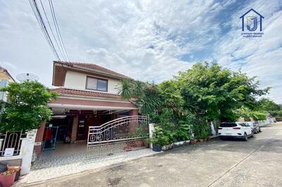 ขาย - ขายบ้านเดี่ยว 2ชั้น หมู่บ้านรัชดา 1 ซอยลาดพร้าว80 แยก24 ใกล้จุดขึ้น-ลงทางด่วนประดิษฐ์มนูธรรม, กรุงเทพ
