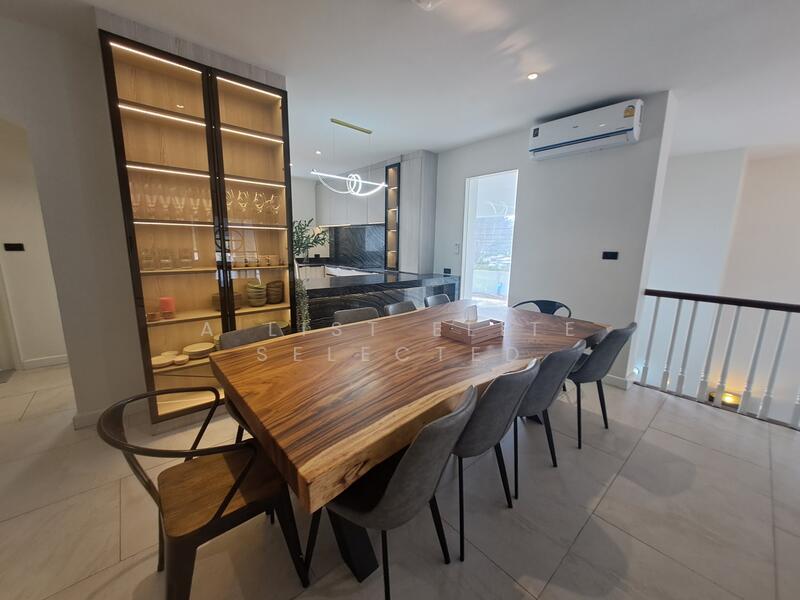 Stunning 3-Story Detached House in Baan Theawaran Pattaya, Chon Buri (Pattaya), Huai Yai, Bang Lamung (Pattaya), Chon Buri (Pattaya), 5 Bedrooms, 480 sqm, Single Detached House For Sale, by A LIST ELITE SELECTED, 11904592 - DDproperty.com