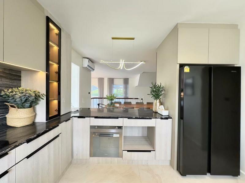 Stunning 3-Story Detached House in Baan Theawaran Pattaya, Chon Buri (Pattaya), Huai Yai, Bang Lamung (Pattaya), Chon Buri (Pattaya), 5 Bedrooms, 480 sqm, Single Detached House For Sale, by A LIST ELITE SELECTED, 11904592 - DDproperty.com