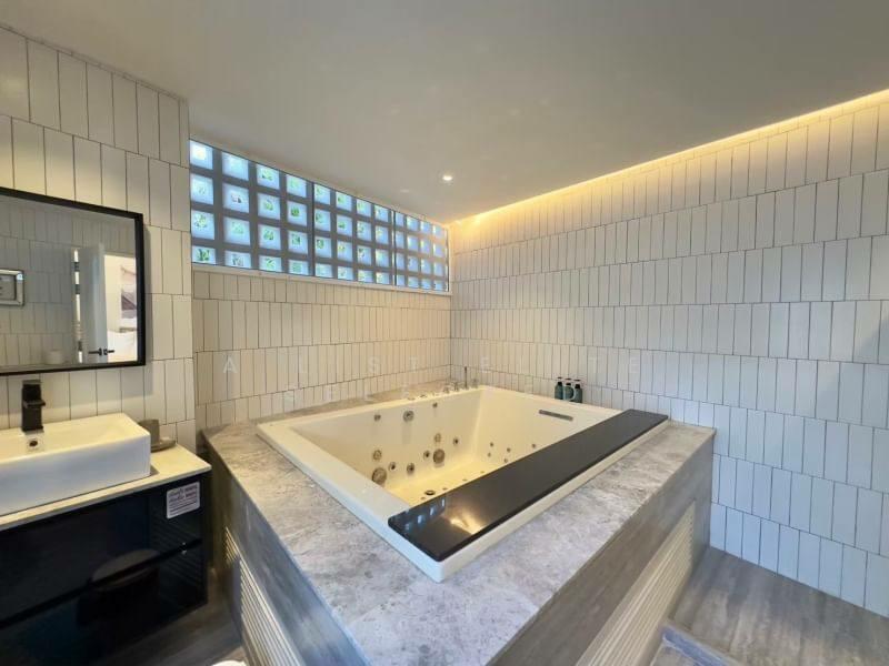 Stunning 3-Story Detached House in Baan Theawaran Pattaya, Chon Buri (Pattaya), Huai Yai, Bang Lamung (Pattaya), Chon Buri (Pattaya), 5 Bedrooms, 480 sqm, Single Detached House For Sale, by A LIST ELITE SELECTED, 11904592 - DDproperty.com