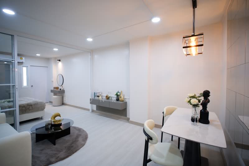 Baan Phrayapirom-Ratchada, Bangkok, Soi Ratchadaphisek 36, Chan Kasem, Chatuchak, Bangkok, 1 Bedroom, 31 sqm, Condo For Sale, by Thirakan Boonkongma, 11904801 - DDproperty.com