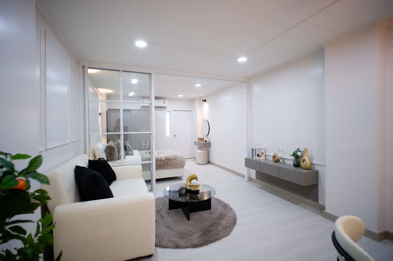 Baan Phrayapirom-Ratchada, Bangkok, Soi Ratchadaphisek 36, Chan Kasem, Chatuchak, Bangkok, 1 Bedroom, 31 sqm, Condo For Sale, by Thirakan Boonkongma, 11904801 - DDproperty.com