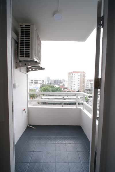 Baan Phrayapirom-Ratchada, Bangkok, Soi Ratchadaphisek 36, Chan Kasem, Chatuchak, Bangkok, 1 Bedroom, 31 sqm, Condo For Sale, by Thirakan Boonkongma, 11904801 - DDproperty.com