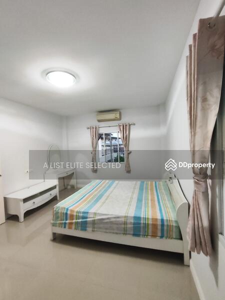 For Rent - Luxury Detached House in Tropical Village - Your Pattaya Paradise, Chon Buri