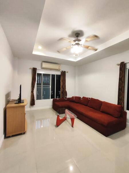 Luxury Detached House in Tropical Village - Your Pattaya Paradise, Chon Buri (Pattaya), Na Kloe, Bang Lamung (Pattaya), Chon Buri (Pattaya), 5 Bedrooms, 312 sqm, Single Detached House For Sale, by A LIST ELITE SELECTED, 11904879 - DDproperty.com