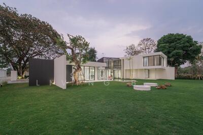ขาย - Modern private pool villa, เชียงใหม่