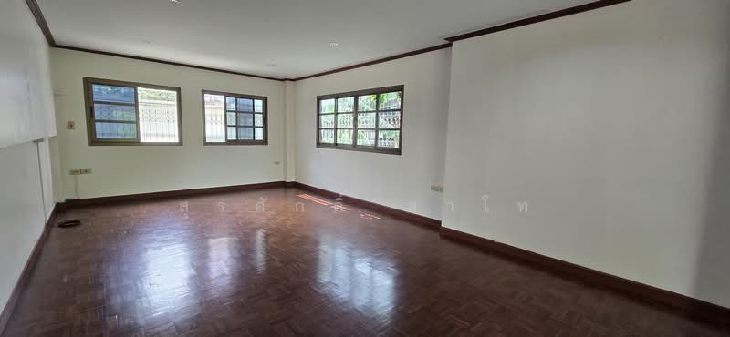 For Sale - Detached house La 4bedrooms 4bathrooms Lat Phrao 43 Alley, Lane 2, Huai Khwa ng Sale 40Million Bath, Bangkok