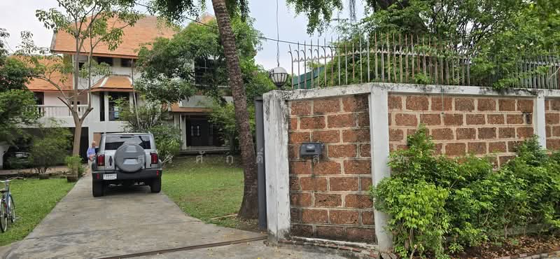 For Sale - Detached house La 4bedrooms 4bathrooms Lat Phrao 43 Alley, Lane 2, Huai Khwa ng Sale 40Million Bath, Bangkok