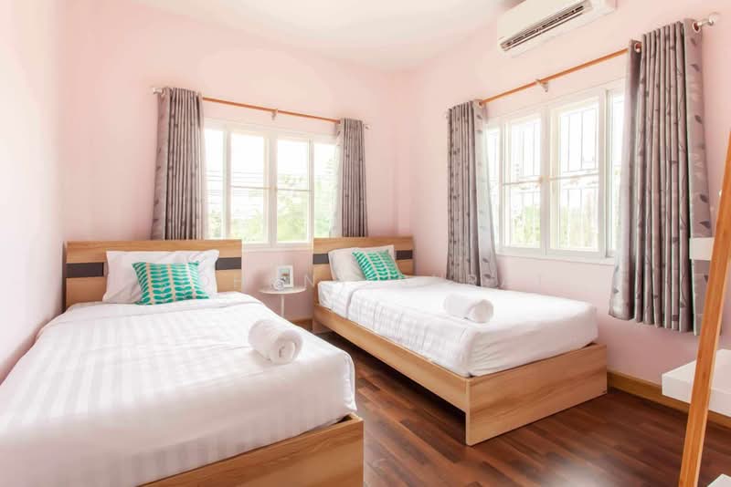 For Rent: 2-Storey Detached House in Suthep, Chiang Mai, Chiang Mai, Su Thep, Muang Chiang Mai, Chiang Mai, 4 Bedrooms, 200 sqm, Single Detached House For Rent, by Surat Premsri, 11905136 - DDproperty.com