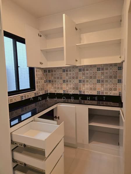 Unio Town Suanluang-Phatthanakan, Bangkok, เฉลิมพระเกียรติร.9, Dok Mai, Prawet, Bangkok, 3 Bedrooms, 105 sqm, Townhouse For Rent, by Atitaya Janejobkhet, 11905691 - DDproperty.com