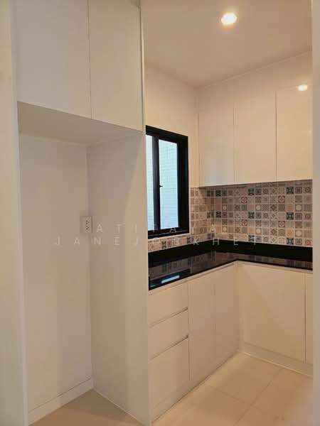 Unio Town Suanluang-Phatthanakan, Bangkok, เฉลิมพระเกียรติร.9, Dok Mai, Prawet, Bangkok, 3 Bedrooms, 105 sqm, Townhouse For Rent, by Atitaya Janejobkhet, 11905691 - DDproperty.com