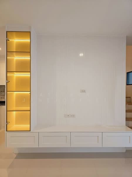 ยูนิโอ ทาวน์ สวนหลวง - พัฒนาการ, กรุงเทพ, เฉลิมพระเกียรติร.9, ดอกไม้, ประเวศ, กรุงเทพ, 105 ตร.ม., ทาวน์เฮ้าส์ ให้เช่า, โดย Atitaya Janejobkhet, 11905691 - DDproperty.com