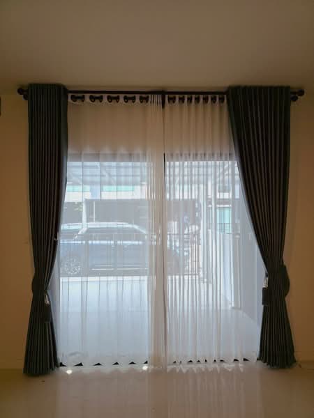 Unio Town Suanluang-Phatthanakan, Bangkok, เฉลิมพระเกียรติร.9, Dok Mai, Prawet, Bangkok, 3 Bedrooms, 105 sqm, Townhouse For Rent, by Atitaya Janejobkhet, 11905691 - DDproperty.com