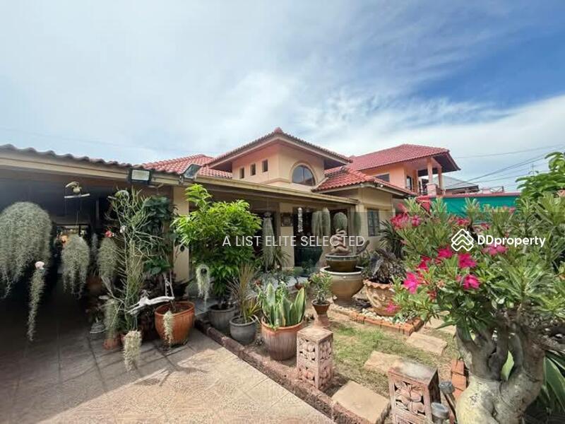 For Sale - Your Dream Home Awaits in Pattaya Park Village, Chon Buri