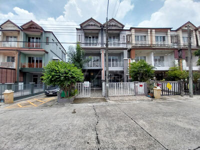 ขาย - ม. ฟลอราวิลล์ - สวนหลวง ร.9 ซอยเฉลิมพระเกียรติ ร.9 22, กรุงเทพ