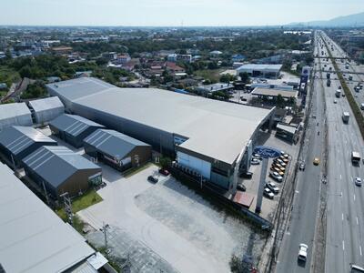 ขาย - ขายโชว์รูมและศูนย์บริการรถยนต์ Ford เนื้อที่ 6 ไร่ ติดถนนเลี่ยงเมืองชลบุรี, ชลบุรี