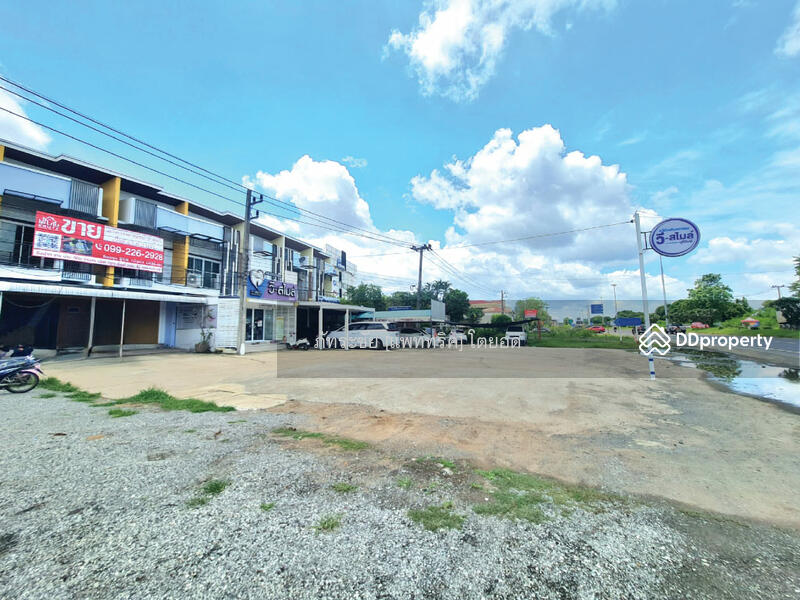 สนใจ ติดต่อคุณอุบล  099-2262928  @KrutzRealty.com