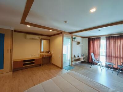 ขาย - The Sand Bangsean : เดอะ แซนด์ บางแสน, ชลบุรี