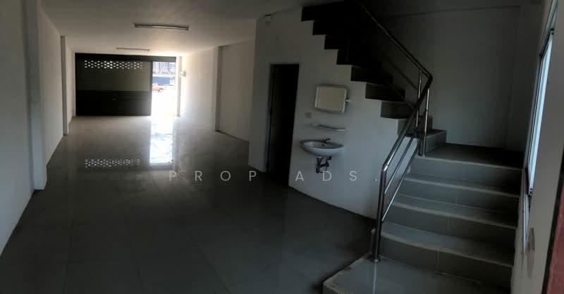 ให้เช่าหรือขายอาคารพาณิชย์ 4 ชั้น โครงการทรัพย์รุ่งเรือง ติดถนนพระราม 2 กม. 36+800 ตำบลบางกระเจ้า, Samut Sakhon, Bang Krachao, Muang Samut Sakhon, Samut Sakhon, , 76 sqm, Shophouse For Rent, by Jutanon Komoottanaruk, 11906266 - DDproperty.com