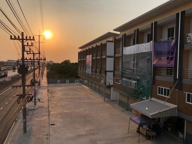 ให้เช่าหรือขายอาคารพาณิชย์ 4 ชั้น โครงการทรัพย์รุ่งเรือง ติดถนนพระราม 2 กม. 36+800 ตำบลบางกระเจ้า, Samut Sakhon, Bang Krachao, Muang Samut Sakhon, Samut Sakhon, , 76 sqm, Shophouse For Rent, by Jutanon Komoottanaruk, 11906266 - DDproperty.com