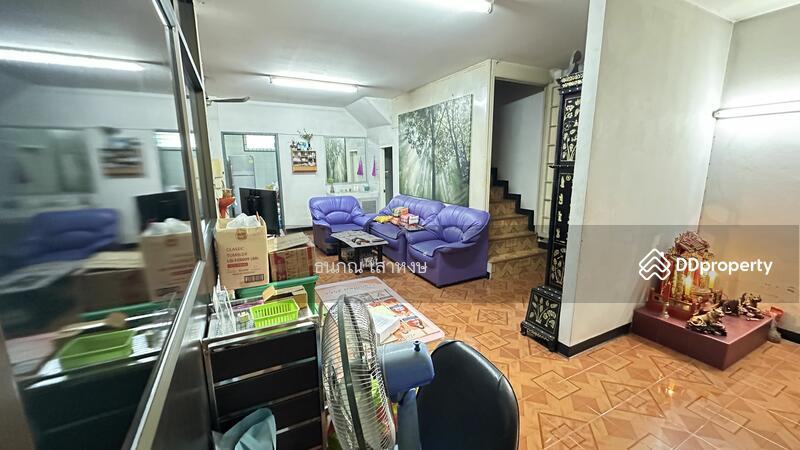 For Sale - ขายและให้เช่าอาคารพาณิชย์ 3 ชั้น 2 คูหาติดกัน เนื้อที่รวม 36 ตารางวา พื้นที่ใช้สอย 432 ตร.ม. ถนนเคหะ, Bangkok