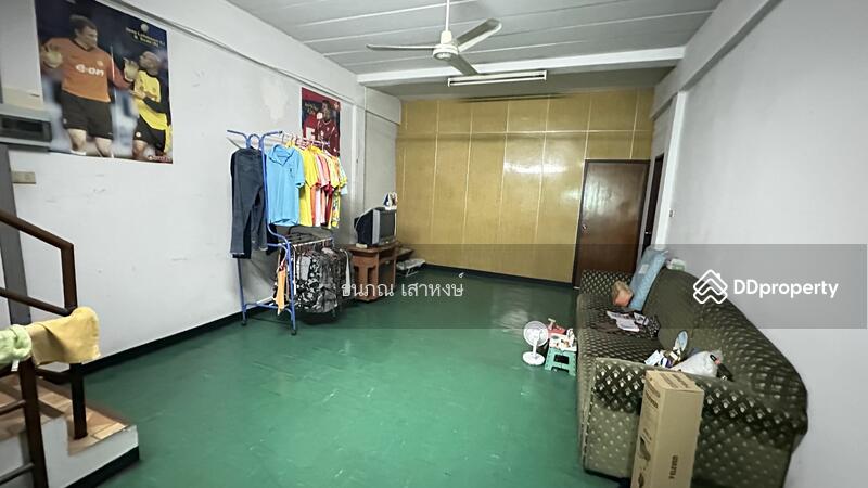 For Sale - ขายและให้เช่าอาคารพาณิชย์ 3 ชั้น 2 คูหาติดกัน เนื้อที่รวม 36 ตารางวา พื้นที่ใช้สอย 432 ตร.ม. ถนนเคหะ, Bangkok